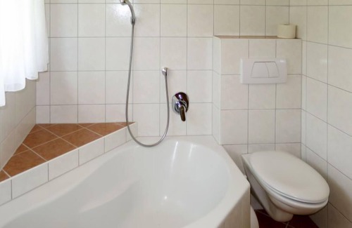 Hainzenberg House | Jenneweinhütte by Interhome