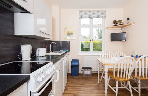 Denstone Apartment | Jennifer Suite at Heywood Hall