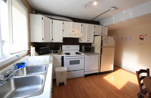 Yellowknife Bed & Breakfast | Jenny's Guest House