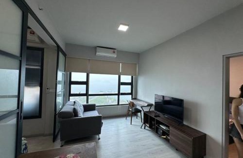 Downtown Kota Kinabalu Apartment | Jesselton Quay Seaview T2