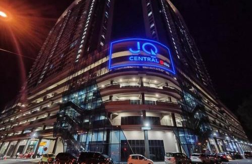 Downtown Kota Kinabalu Apartment | Jesselton Quay Seaview T2
