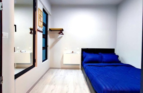 Downtown Kota Kinabalu Apartment | Jesselton suite @ KK Town Sea+City View