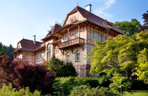 Luhacovice Hotel | Jestřabí