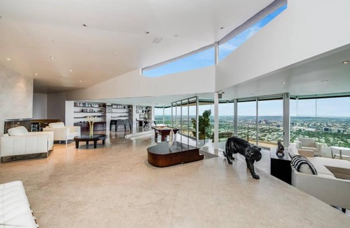 Hollywood Hills West Villa | Jetliner 180' City/Ocean Views! Huge sauna/steam!