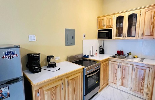 Port Antonio Apartment | Jett Room - Ferdi's Place