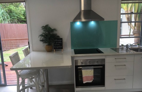 Coffs Harbour House | Jetty BUNGALOW, Pet Friendly