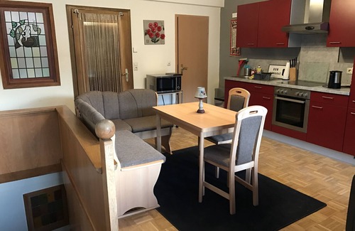 Zell Condo | Jewel of the Mosel, Apartment in townhouse, central Zell, beautiful Mosel views