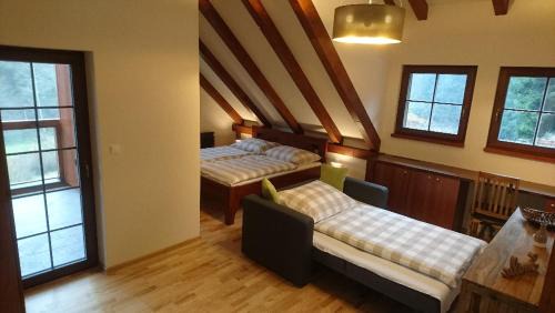 Jachymov House | Jezírko lesní restaurant & penzion