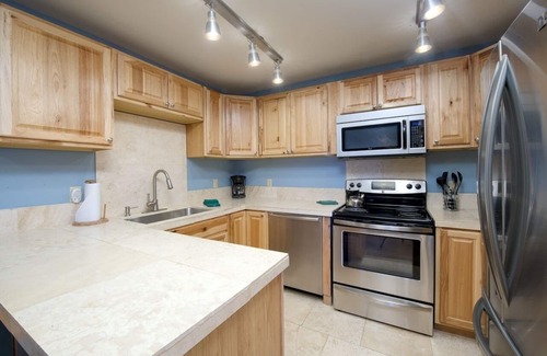 Teton Village Condo | JHRL - Gros Ventre A12 - Great Location in Teton Village