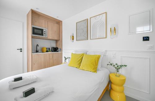 Combs-la-Ville Apartment | JIJI Suites
