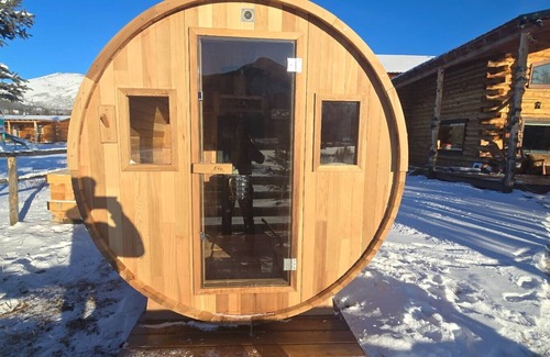 Buckinghorse River Cabin | Jill Side of Grizzly Cabin at Sikanni Ranch