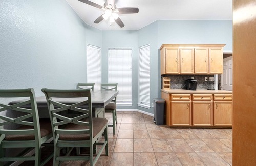 Killeen House | Jim Ave Inn Summary: