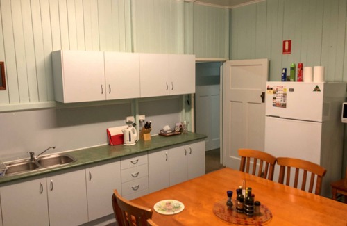 Jimna House | Jimna "The Old School" Holiday House