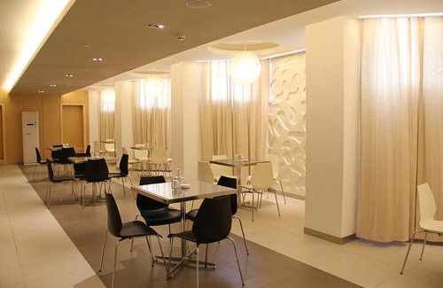 Kai Fu Hotel | Jinjiang Inn Changsha Railway Station