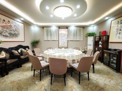 Qufu Hotel | Jinjiang Inn select JiNing Qufu Scenic Region North Gulou Street, Jining