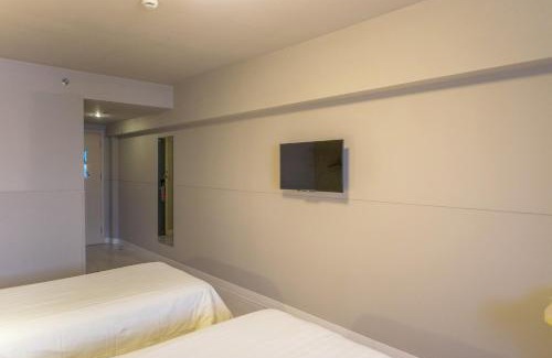 Shapotou District Hotel | Jinjiang Inn Select Zhongwei Shapotou Shui Town