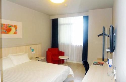 Zhengdong New Area Hotel | Jinjiang Inn Zhengzhou International Convention Center