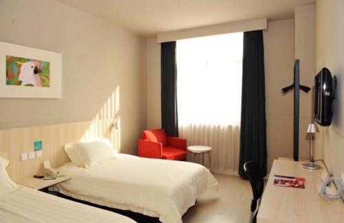 Zhengdong New Area Hotel | Jinjiang Inn Zhengzhou International Convention Center