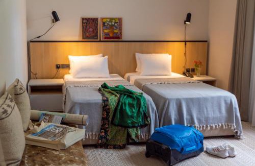 Nukus Hotel | Jipek joli ART