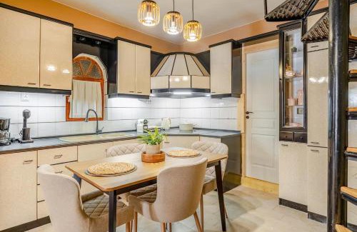 Sykies Apartment | JK 7towers 1894 Cozy Maisonette -100m2 - Old City