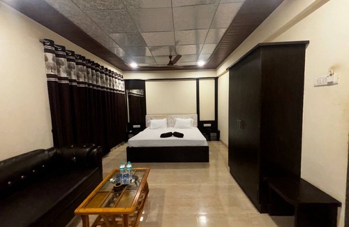 Mhsala Hotel | JK Sea Palace