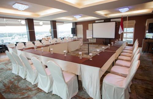 Manado City Centre Hotel | JLE'S Hotel