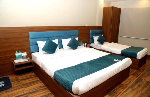 Mhow Hotel | JMC Hotel Safar Inn Mhow