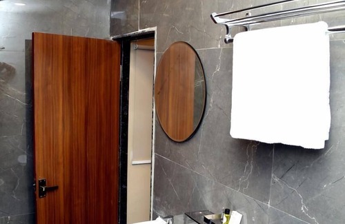 Mhow Hotel | JMC Hotel Safar Inn Mhow