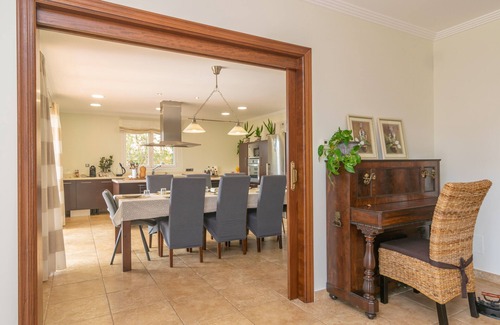 Marratxi Villa | JOAN DEIA ESCULTOR - Luxury villa with pool and jacuzzi. Free WIFI.
