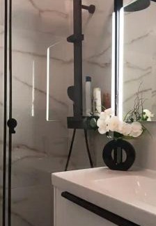 Parque das Nacoes House | Joana's room 2