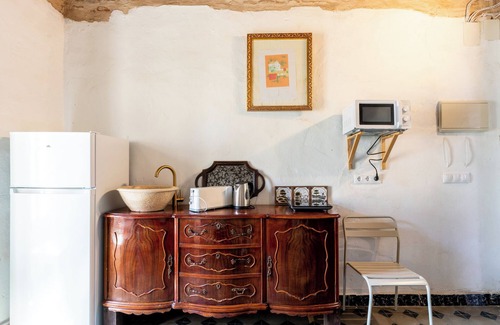Cantillana Apartment | Joaquín Turina 7 - One Bedroom Apartment, Sleeps 2