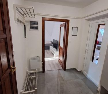Pusztavacs Apartment | Joe 2 Apartman