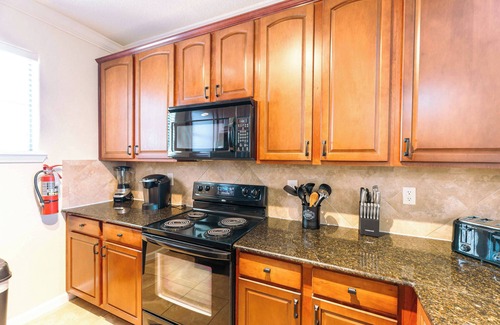Davenport Condo | Joe's Happy Place - Two Bedroom Apartment, Sleeps 4