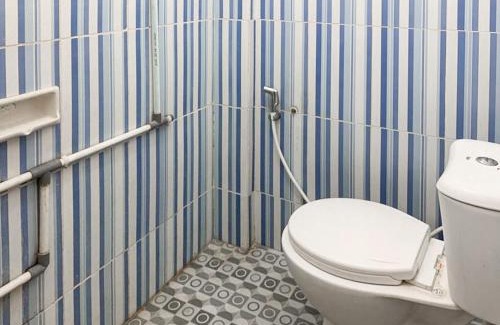 Medan Hotel | Johje Guest House Medan Mitra RedDoorz