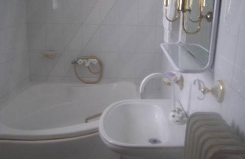 Kavala House | john actors home