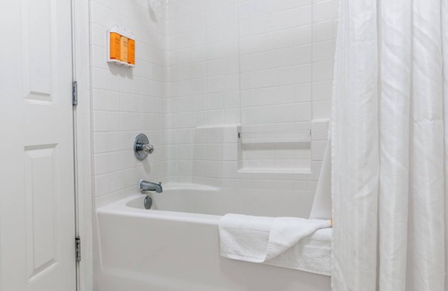 Wilsonia Hotel | John Muir Lodge