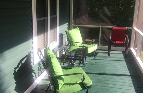 Lake Michigan Beach House | John's Beachside Cottage - Short Walk To Terrific Lake Michigan Beach