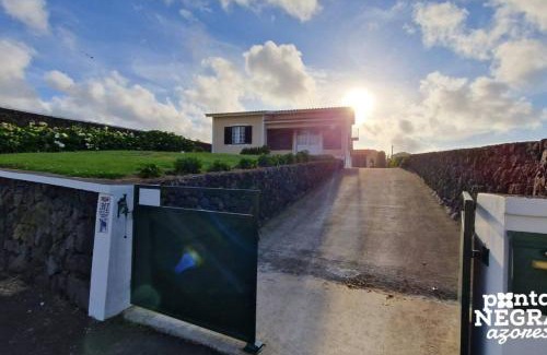 Biscoitos House | Johnny's House by PontaNegraAzores