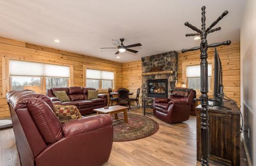 McHenry House | Johns Place