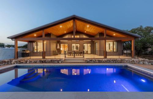 Johnson City House | Johnson City Limits Panoramic Hill Country Views!