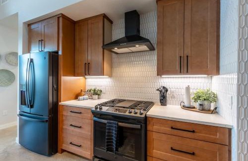 Johnson City House | Johnson City Limits Panoramic Hill Country Views!