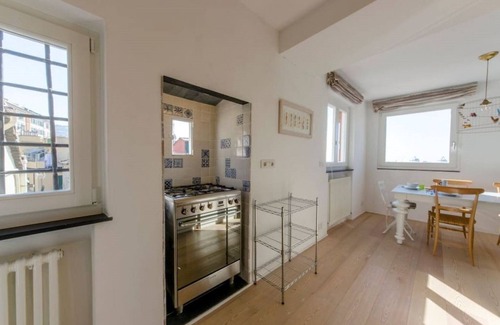 Pre Apartment | JOIVY Apt for 3 w/Panoramic Terrace and Stunning View