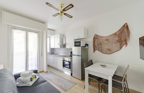 Rapallo Apartment | JOIVY Banfi’S Apartment