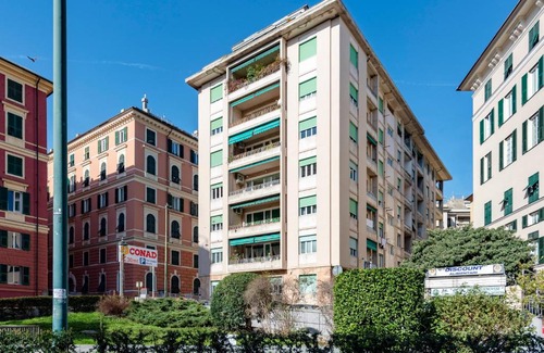 Carignano Apartment | JOIVY Cute flat with terrace
