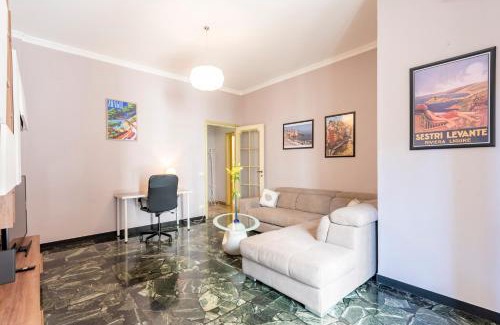 Carignano Apartment | JOIVY Cute flat with terrace