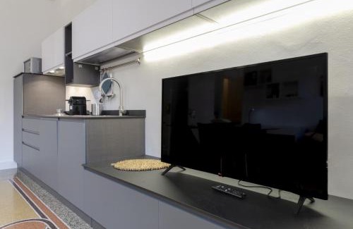 Maddalena Apartment | JOIVY Elegant 1BR Flat for 3, near Spianata Castelletto