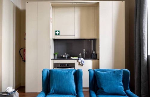 Sao Paulo House | JOIVY Spacious 1-bed Apt nearby Time Out Market &subway