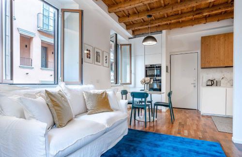 Carrobbio Apartment | JOIVY Spectacular flat near Duomo