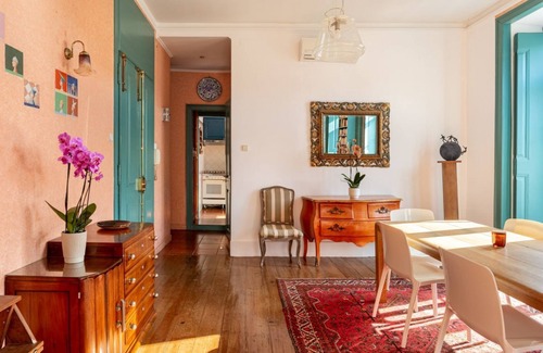 Sao Paulo Apartment | JOIVY Vibrant 3-bed apt w/balcony