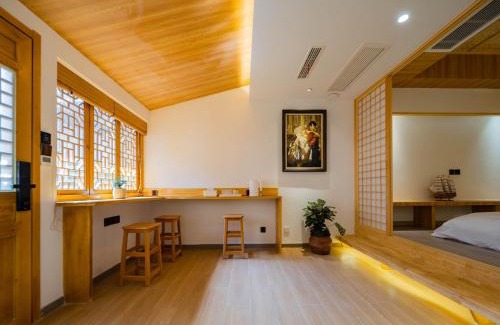Beilin Hotel | Joke Inn